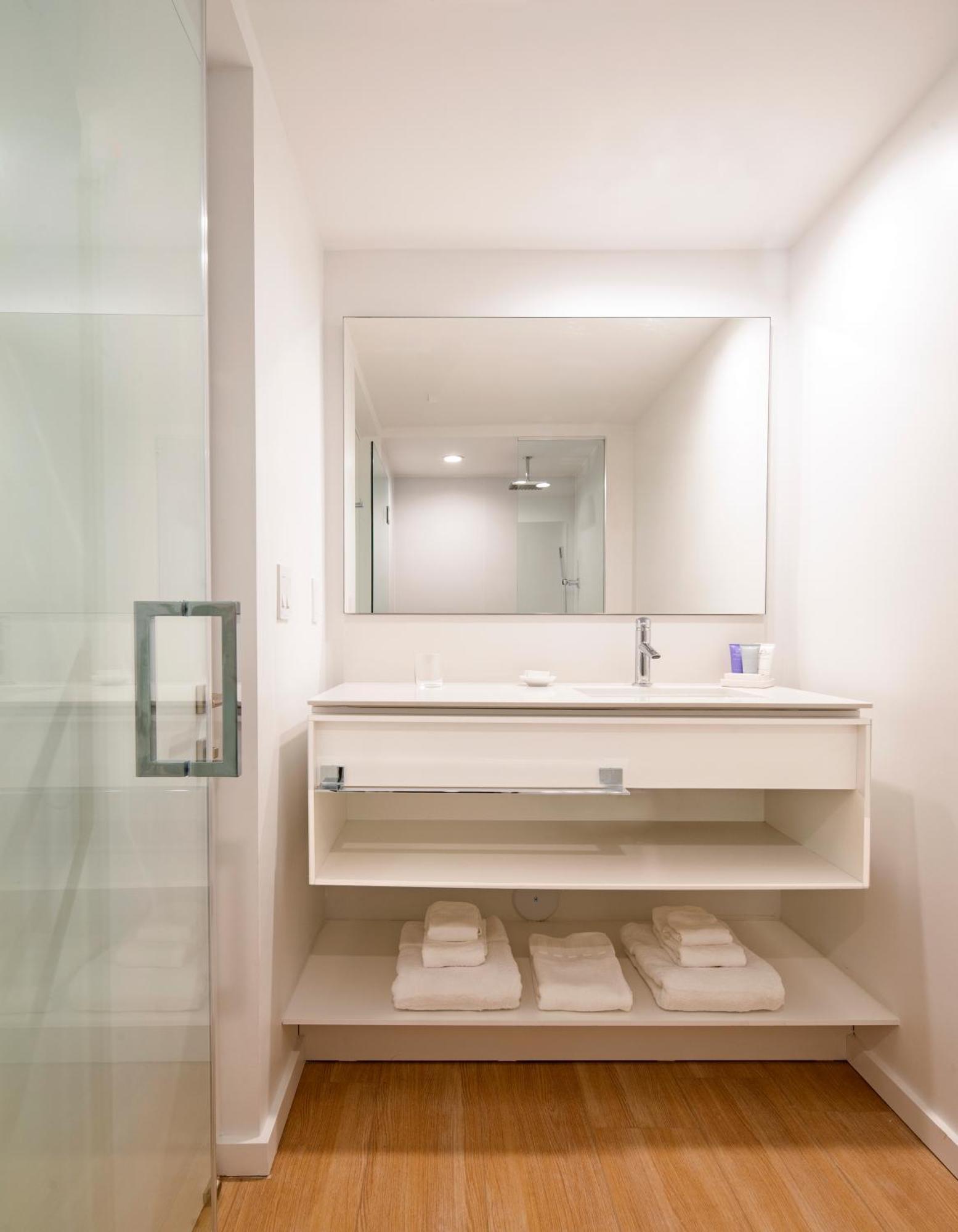 Beach Haus Residences Bal Harbour Room photo